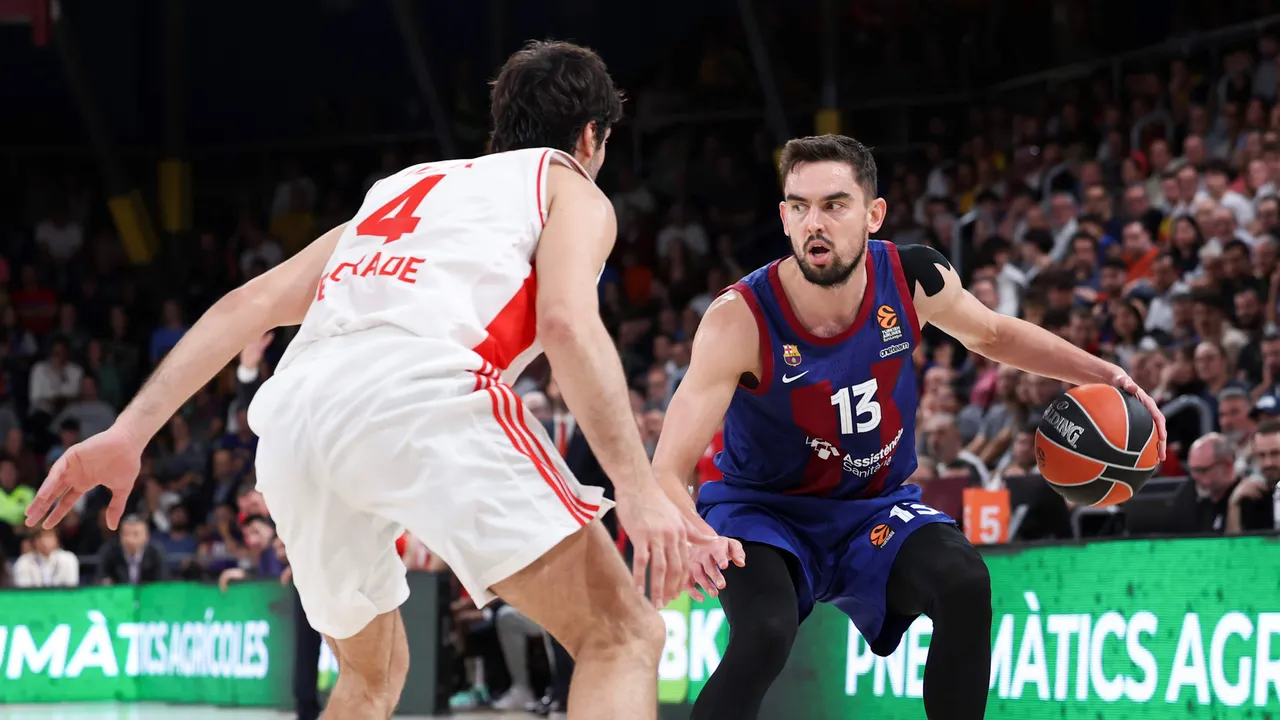 Un estelar Jabari Parker guía al Barça a la victoria ante un correoso Estrella Roja (86-81)