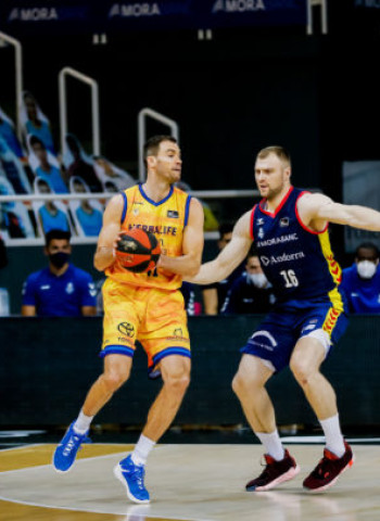 Derrota en el Principado tras un peleado partido (86-81)