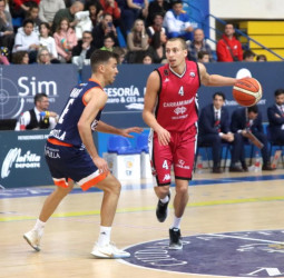 Melilla Baloncesto tumba al líder Carramimbre CBCV tras dos prórrogas