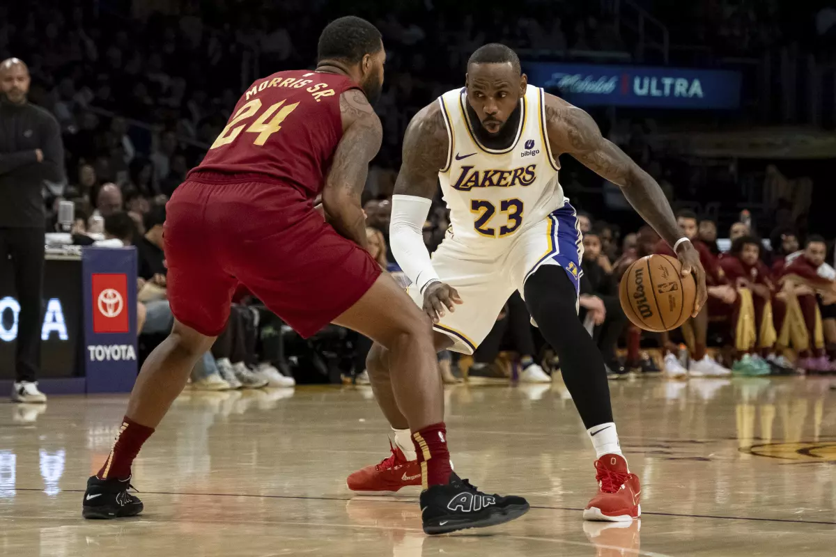 Los Lakers se agarran a la 8º posición del Oeste tras ganar a los Cavaliers