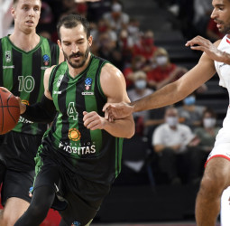 Victoria a domicilio en Europa del Joventut (77-84)
