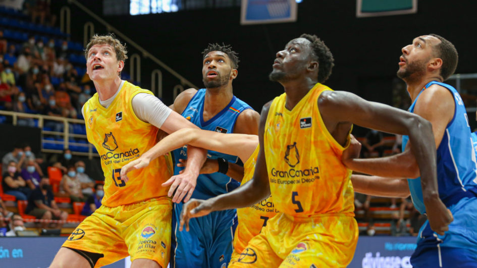 El Gran Canaria estrena el curso con victoria (87-92)