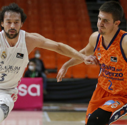 Golpe en la mesa de un Real Madrid incontenible (78-86)