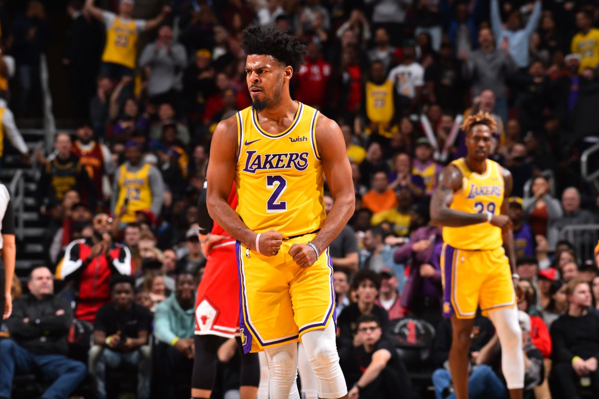 Los Angeles Lakers vuelven a firmar a Quinn Cook