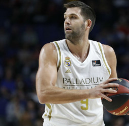 Comunicado Oficial: renovación de Felipe Reyes
