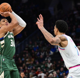 La noche NBA: Caen los Thunder ante los Mavs, y los Lakers se llevan el duelo contra los Celtics