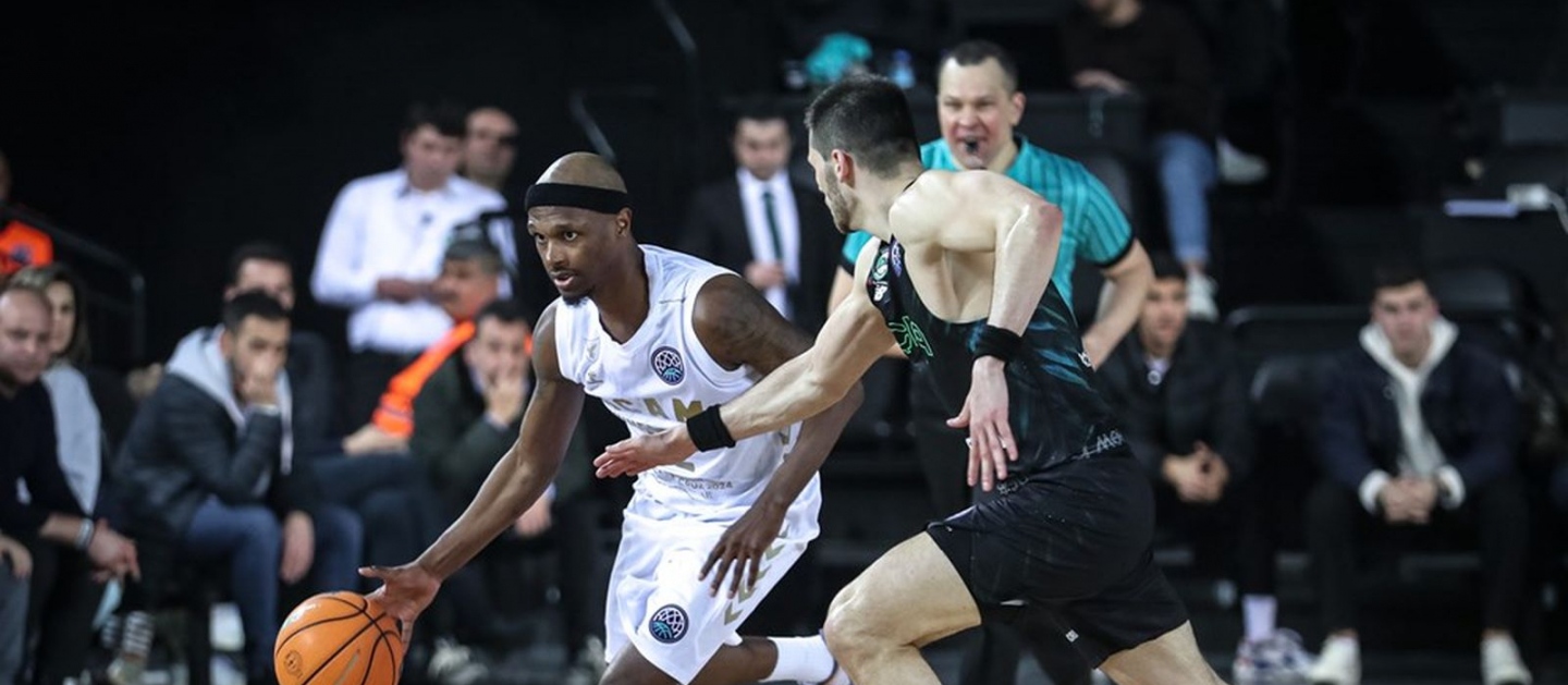 Derrota por la mínima tras dos prórrogas, 105-104
