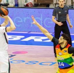 El Unicaja se reconcilia con la victoria en Fuenlabrada (68-85)