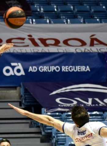 Brizuela decide un thriller en Santiago (83-85)