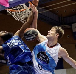 Barcelona y Monbus Obradoiro no se ponen de acuerdo por Artem Pustovyi