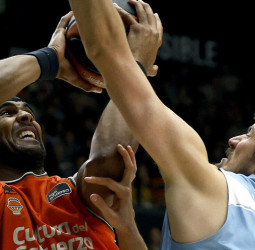 Valencia Basket recupera la épica para vencer al Breogán de Lugo (88-80)