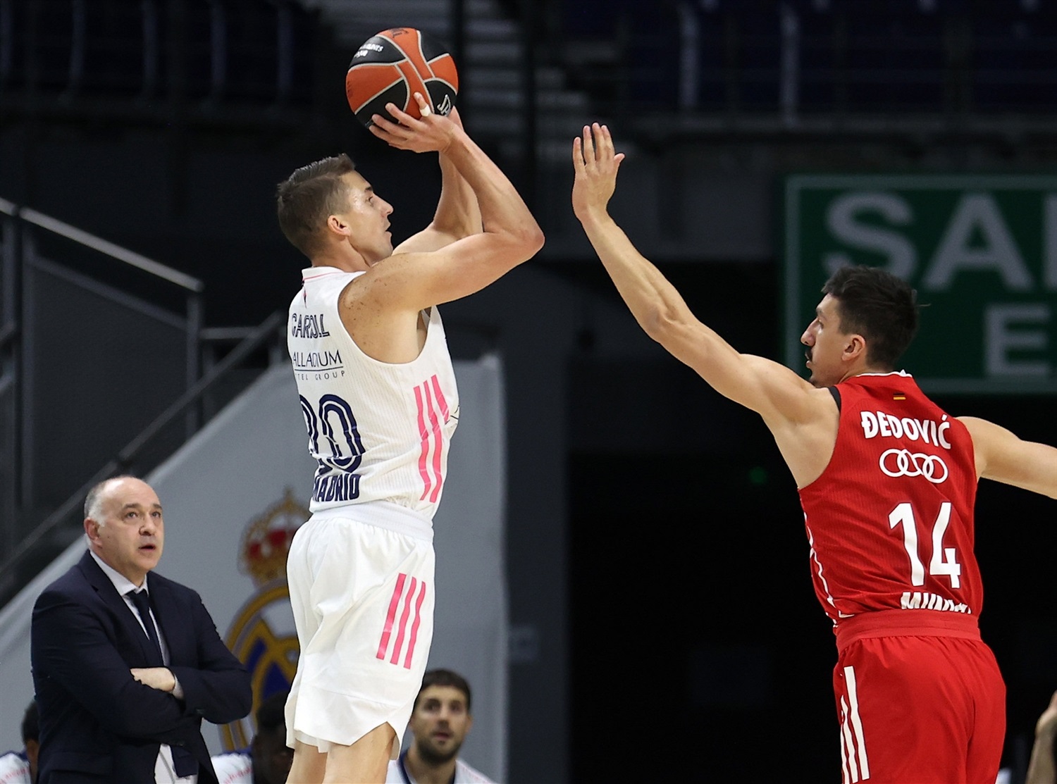 Exhibición ofensiva del Real Madrid ante el Bayern de Múnich (100-82)