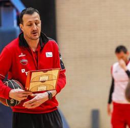 Cargol: “San Pablo Burgos es un equipo coral y en muy buena dinámica”