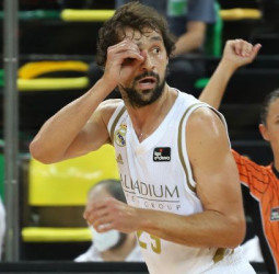 El Real Madrid se estrena en la Liga con victoria a domicilio (70-86)