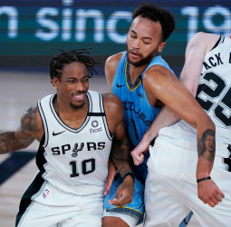 Dos tiros libres de DeRozan sentencian la victoria Spurs ante los Grizzlies (108-106)