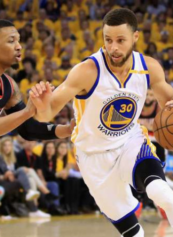 Stephen Curry firma el contrato más alto de la historia de la NBA