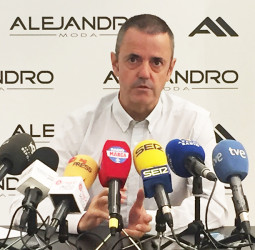 Fisac: "Valencia Basket está teniendo mucho desgaste pero son máquinas de jugar"