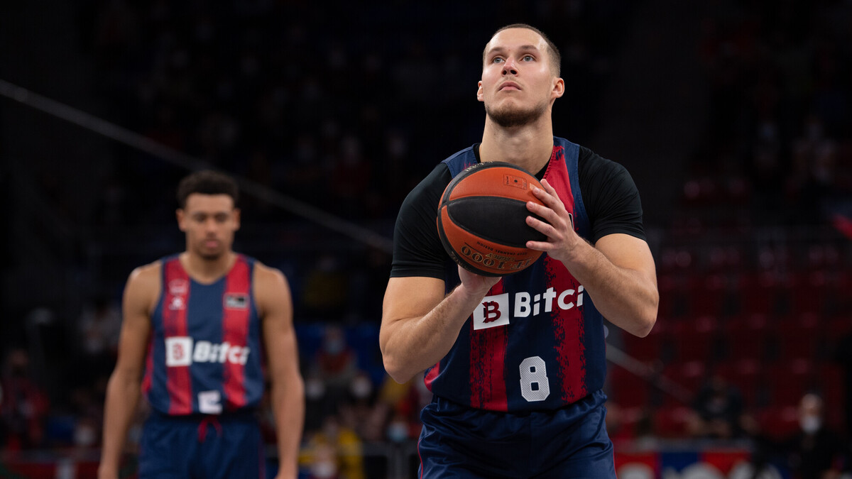 Tadas Sedekerskis, Jugador de la Jornada 9