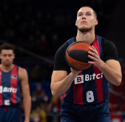 Tadas Sedekerskis, Jugador de la Jornada 9