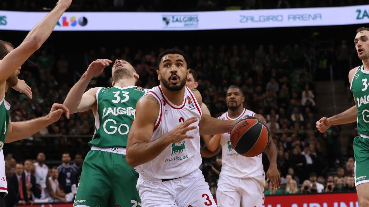 Naz Mitrou-Long, cerca del Zalgiris Kaunas