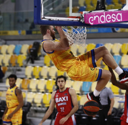 El Herbalife Gran Canaria se va al parón con triunfo (83-77)