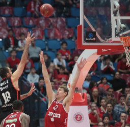 Valencia Basket, un thriller para seguir la buena línea Eurocup (84-86)