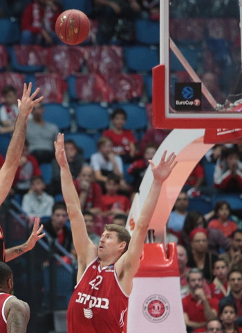 Valencia Basket, un thriller para seguir la buena línea Eurocup (84-86)