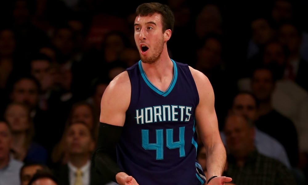 14 años después los Hornets ganan un partido de playoffs (2-1)