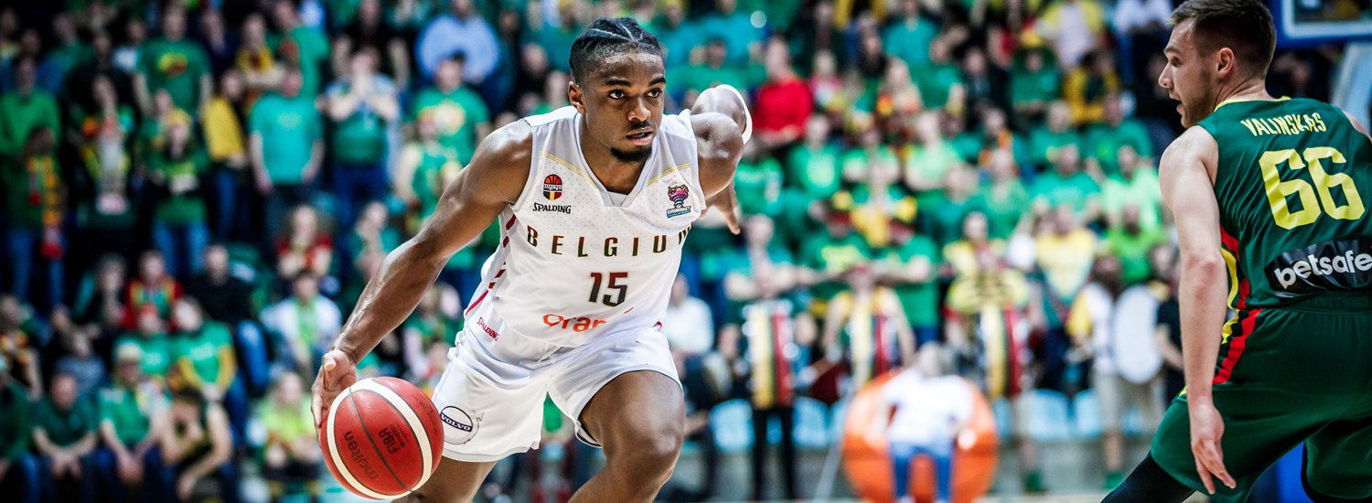 Los leones belgas rugen ante una Lituania en estado de shock