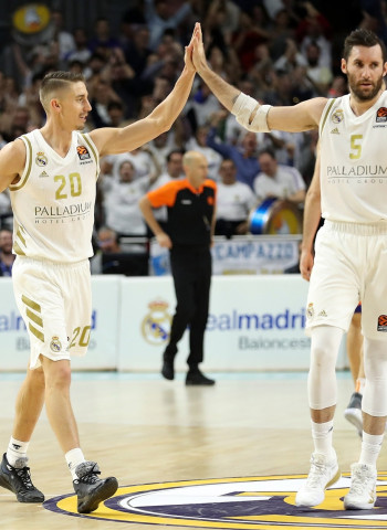 Recital ofensivo en la séptima victoria seguida en la EuroLeague (111-99)