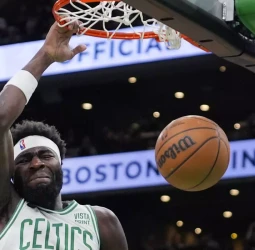 Los Celtics no tienen problema alguno para superar a los Spurs