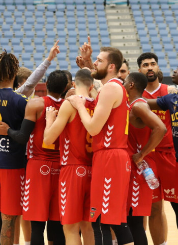 UCAM Murcia mira al Playoff a costa del Acunsa Gipuzkoa Basket (78-88)