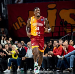 El UCAM Murcia se interesa en Dylan Ennis