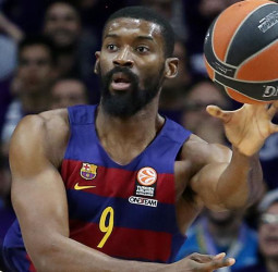 Shane Lawal no pasa las pruebas médicas en Bolonia