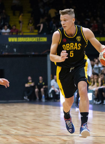 Fernando Zurbriggen: “Hablé con Maxi Stanic. Me conoce desde que empecé a jugar y me dijo que el Obra era el sitio indicado para mí”