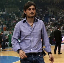 Cuando ver un partido te cuesta 120.000 euros