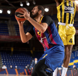 El Barcelona tritura al Fenerbahce (97-55)
