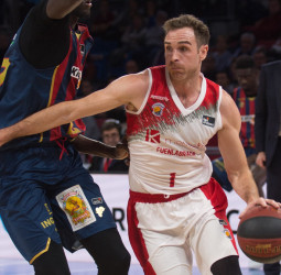 El Fuenlabrada abre la herida del Baskonia (80-92)