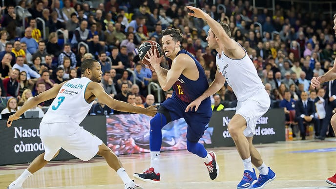 El FC Barcelona le devuelve la moneda al Real Madrid con una victoria apabullante (94-72)