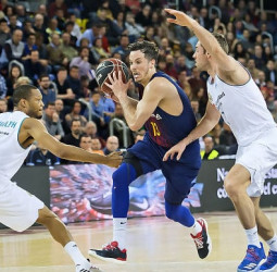El FC Barcelona le devuelve la moneda al Real Madrid con una victoria apabullante (94-72)