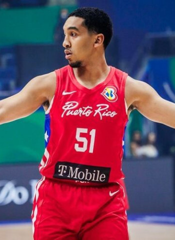 Tremont Waters se lleva por delante a la República Dominicana (102-97)