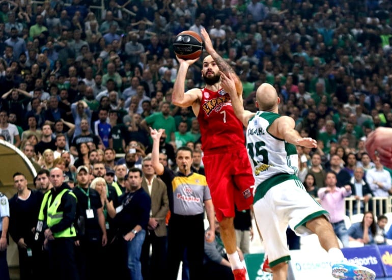 Spanoulis, dos temporadas más en el Olympiacos