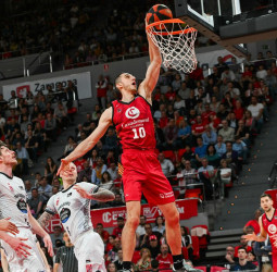 Un mal último cuarto sentencia al Monbus Obradoiro, 98-79