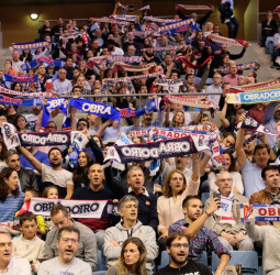 Menos de 200 entradas para el Monbus Obradoiro – Cafés Candelas Breogán