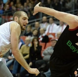 Dusko Savanovic podría estar negociando su salida del Bayern Múnich