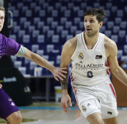 Décima victoria seguida del líder (95-77)