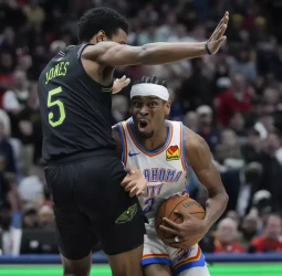 Los Thunder remontan y superan a los Pelicans