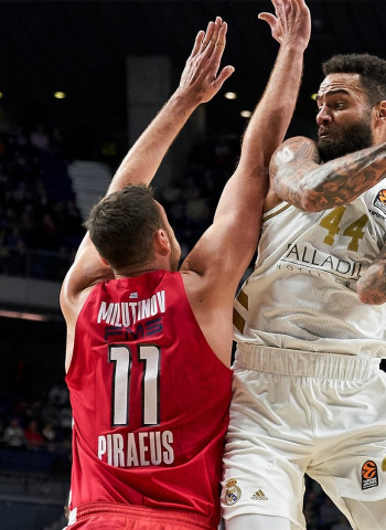 El Real Madrid continúa intratable en el WiZink Center (93-77)