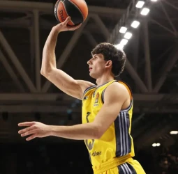 Gabriele Procida elige al Real Madrid antes que a la Virtus Bolonia