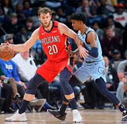 Los Mavericks se refuerzan con J.J. Redick y Nicolo Melli
